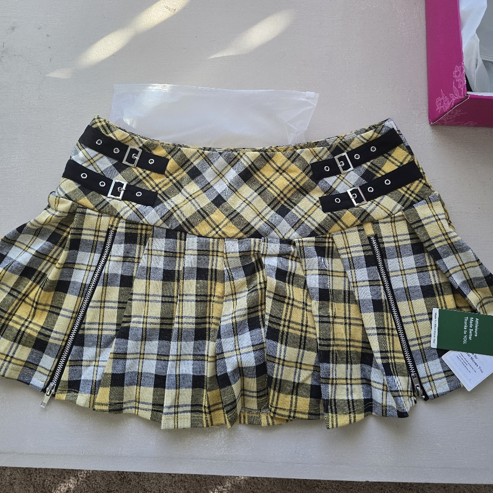 HALARA Yellow and Black Plaid Skirt
